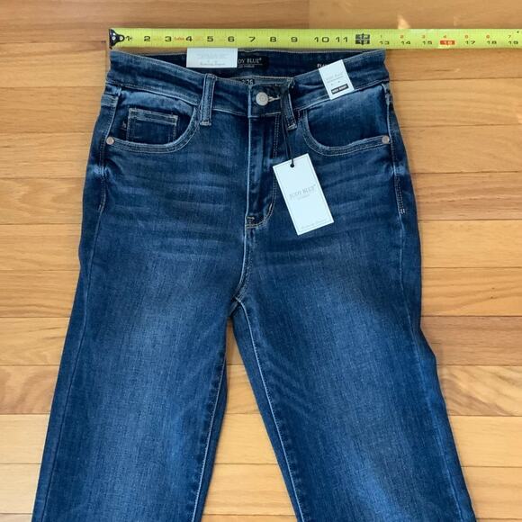 Judy Blue High Waist Classic Contrast Flare Denim for tall women - Picture 4 of 6